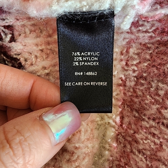 Torrid Women's Multi-Color Striped V Neck Sweater Size 00. - Picture 4 of 7